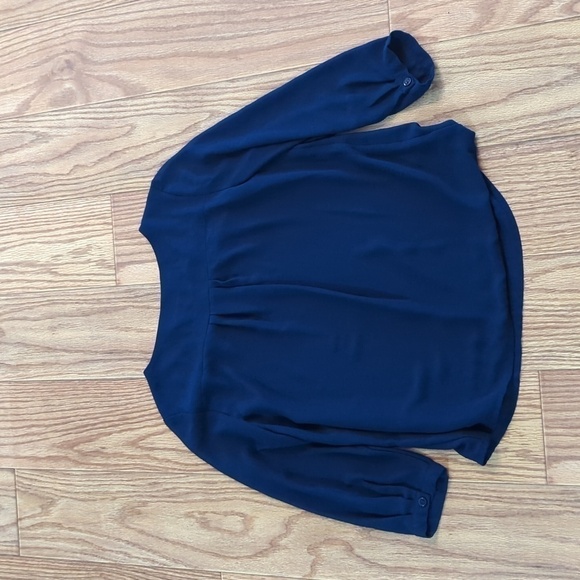 3 for $20 Bundle Sale! Pants Store blue sheer blouse with 3/4 sleeves size small - Picture 2 of 2